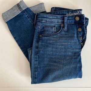 Universal Thread Skinny Jeans with Frayed Hem - Size 2 26